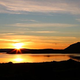 Sunset Myvatn Iceland van Mathieu Denys