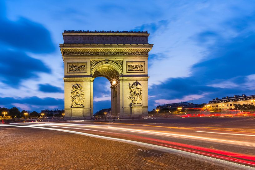 PARIS Arc de Triomphe by Melanie Viola