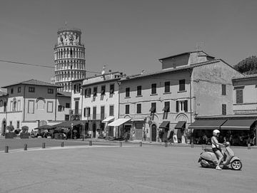 Piazza dei Miracoli in Pisa, Toscane Italië van Animaflora PicsStock