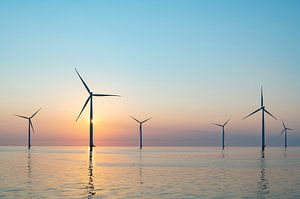Offshore-Windturbinen produzieren erneuerbare Energie