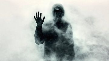 Mysterieuze man uit de rook van Frank Heinz