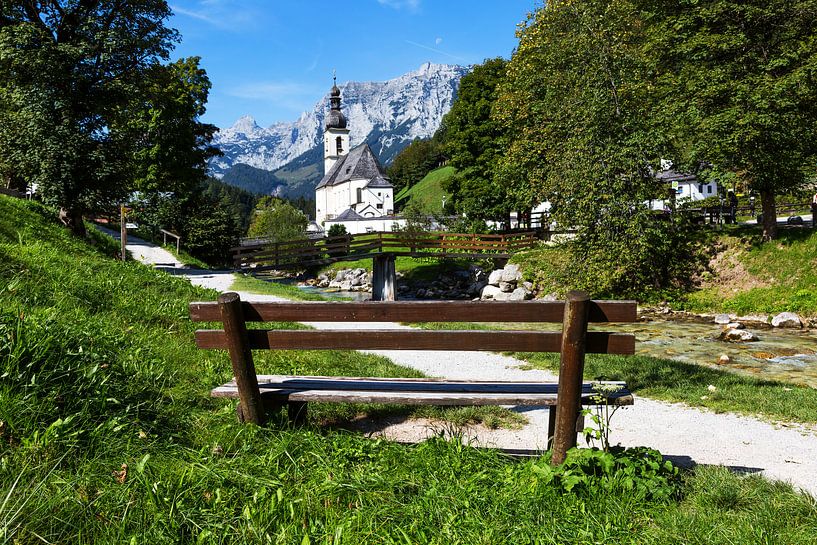 Ramsau Malerwinkel et l'église locale de Saint-Sébastien, mondialement connue, près de Berchtesgaden par Frank Herrmann