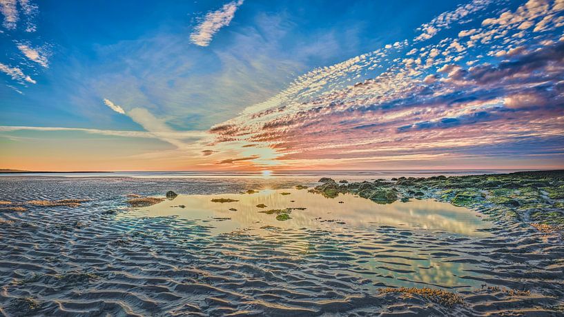 beach and the North Sea at sunset by eric van der eijk