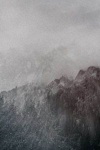 Brouillard dans les montagnes du Karakoram