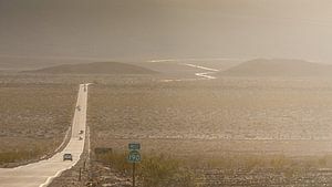 Death Valley - Autobahn CA-190
