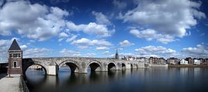 Sint Servaas brug Maastricht, kleur van Pascal Lemlijn