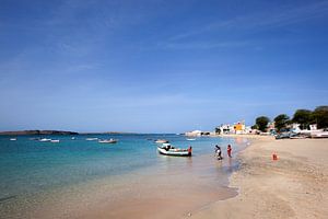 Der Strand von Sal Rei auf der Insel Boa Vista von Peter de Kievith Fotografie