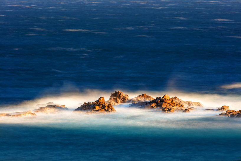 Rock reef by Jürgen Wiesler