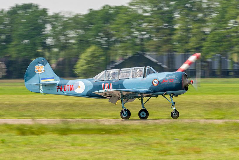klassisches flugzeug am flughafen teuge von Arthur Bruinen