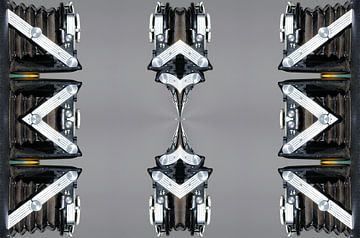 Camera as fractal pattern by Daniel Dorst
