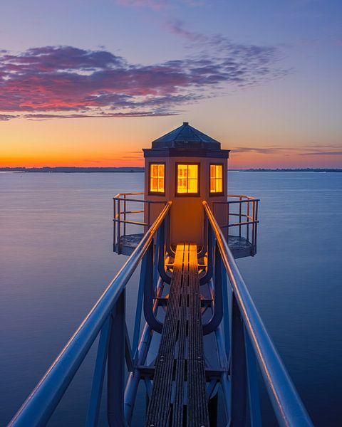 Lever de soleil sur la jauge de l'Oostmahorn par Henk Meijer Photography