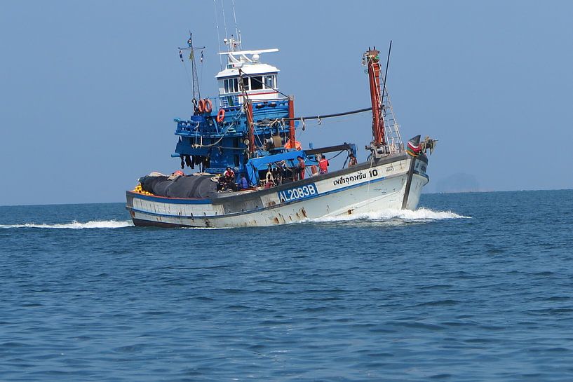 vissersboot, Thailand van Hans Tromp