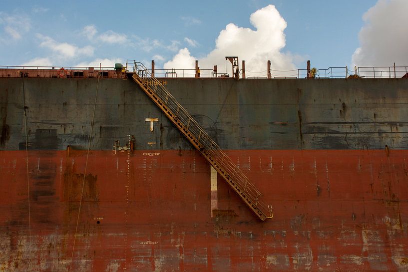 Schiffsrümpfe Seeschiffe im Hafen von scheepskijkerhavenfotografie