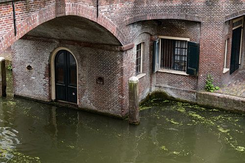 Aan de Oude Gracht-Utrecht 05
