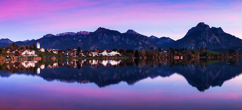 Hopferau - village at the Hopfensee with alpine panorama by Frank Herrmann