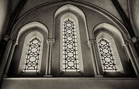 3 windows
