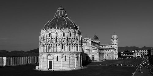 The Piazza dei Miracoli in Pisa