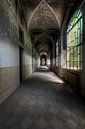 Le Corridor noir par Roman Robroek - Photos de bâtiments abandonnés Aperçu