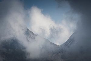 Wolken am Timmelsjoch von Freddy Hoevers