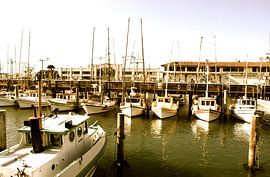 Bateaux sepia, San Francisco, Californie by Samantha Phung