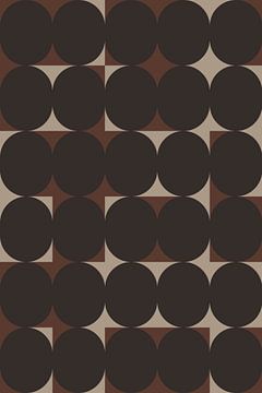 Retro jaren 70 kunst. Abstracte geometrische vormen in bruin, zwart en wit. van Dina Dankers