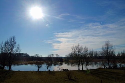 zonlicht op het meer