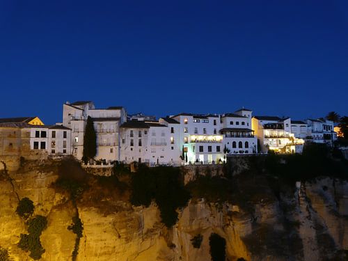 Ronda by night