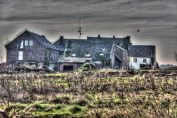 Das verlassene Dorf van Herman van den Berg