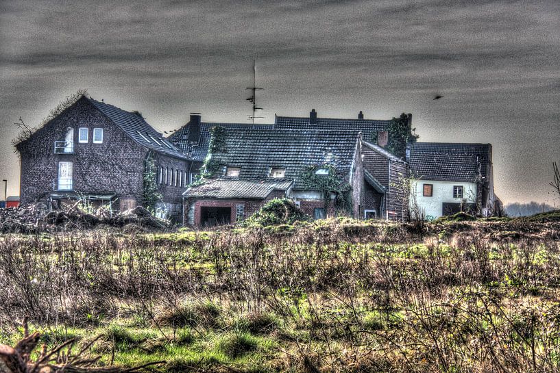 Das verlassene Dorf van Herman van den Berg