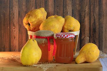 Still life with quinces