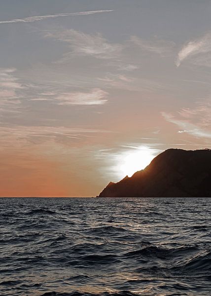 Coucher de soleil à Cinque Terre par BY MIRNA