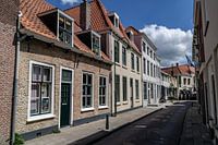THOLEN: Nostalgische Straße im Zeeland-Bild Tholen