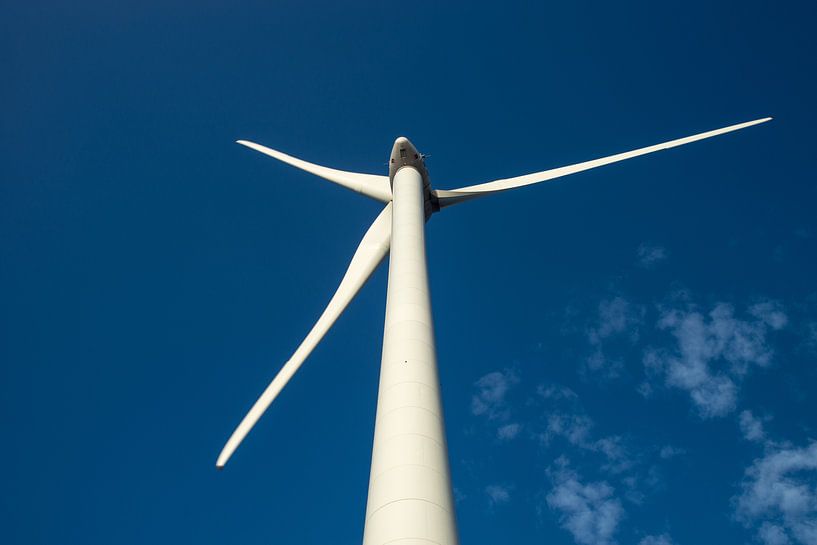 Wind turbine by Menno Mulder