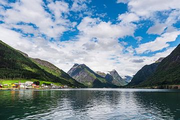 View over the Fjærlandfsjord in Norway by Rico Ködder