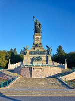 Rüdesheim, das Niederwald-Denkmal am Rhein