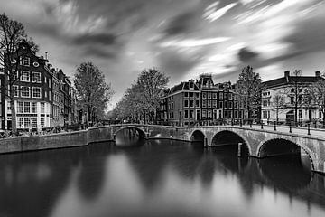 Corner Keizersgracht/Leidsegracht in Amsterdam by Mike Peek