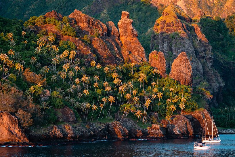 Coucher de soleil à Fatu Hiva, Polynésie française par Karlijn Meulman