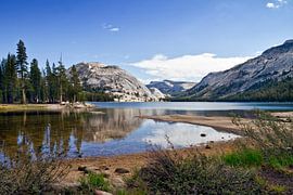 YOSEMITE VALLEY Lac Tenaya sur Melanie Viola