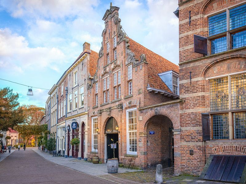 Vieux bâtiments sur le Zaadmarkt et le vieux marché de Zutphen par Bart Ros