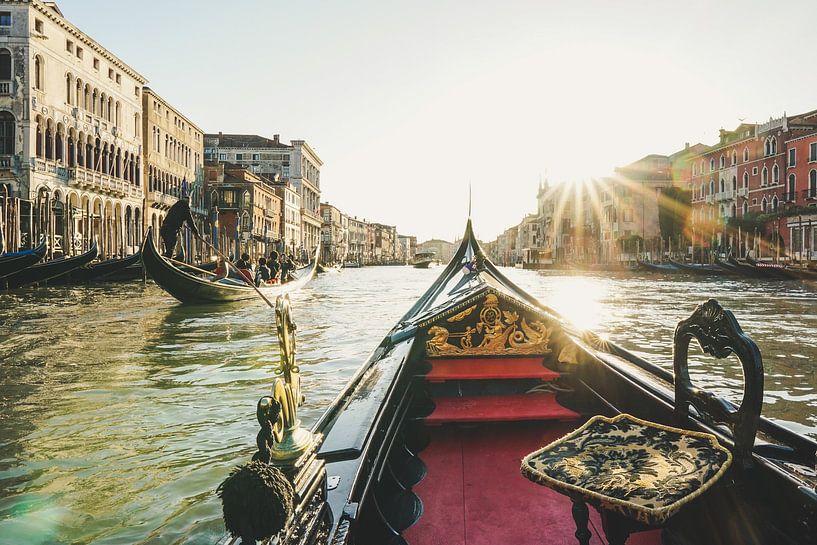 Venice by Hello Pompoyo