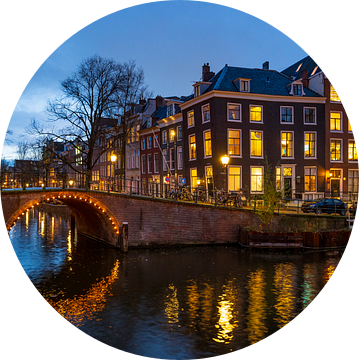 Amsterdam verlichte brug aan de Herengracht in de winter van Sjoerd van der Wal Fotografie