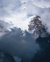 Obscurci par les nuages