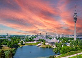 Olympiapark München im Sonnenuntergang von Animaflora PicsStock