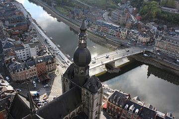 Sfeervol uitzicht op Dinant, België van Imladris Images