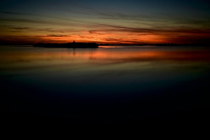 Zonsondergang boven het Dannemeer in Roegwold van Jurjen Melinga