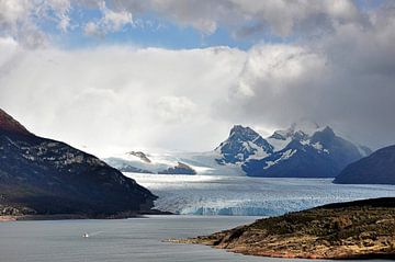 De majestueuze Perito Moreno gletsjer van Frank Photos