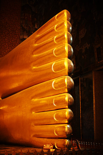 Les pieds dorés de Bouddha, Bangkok, Thaïlande