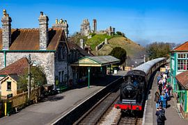 Corfe Castle, Überbleibsel des Englischen Bürgerkriegs von resuimages