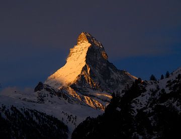 Golden Matterhorn by Menno Boermans