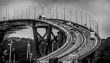 Bridge by Harrie Muis